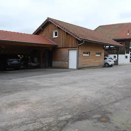 Bed and Breakfast D'hotes Kieffer Le Grand Bienfaisy 3*