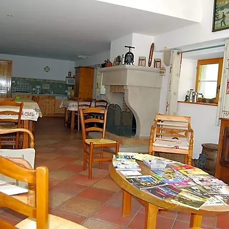D'hôtes Kieffer Le Grand Bienfaisy Frühstückspension 3*