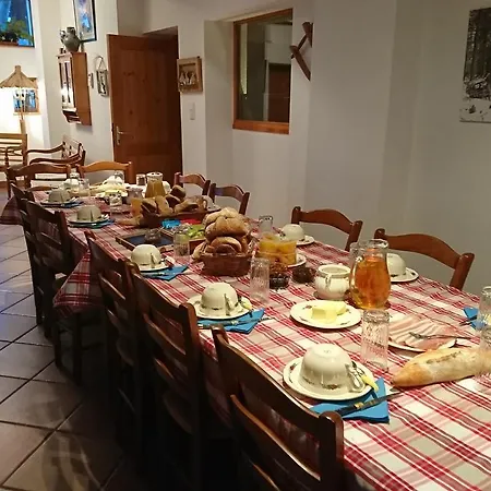 D'hôtes Kieffer Le Grand Bienfaisy Frühstückspension